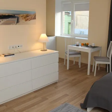 Cozy Studio, Free Parking شقة